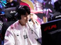 雷电竞-TheShy回归赛场，大胜首场状态亮眼，C9观众沸腾！的简单介绍